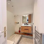 Cocon Sous Les Toits Apartment *
